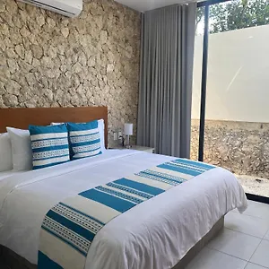 https://boutique-itzae.hotelsmerida.org