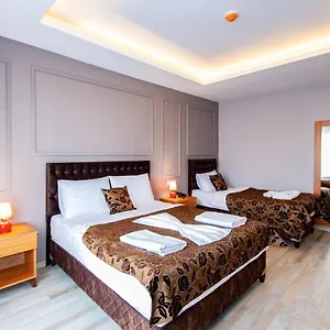 Naz Old Bazaar Hotel